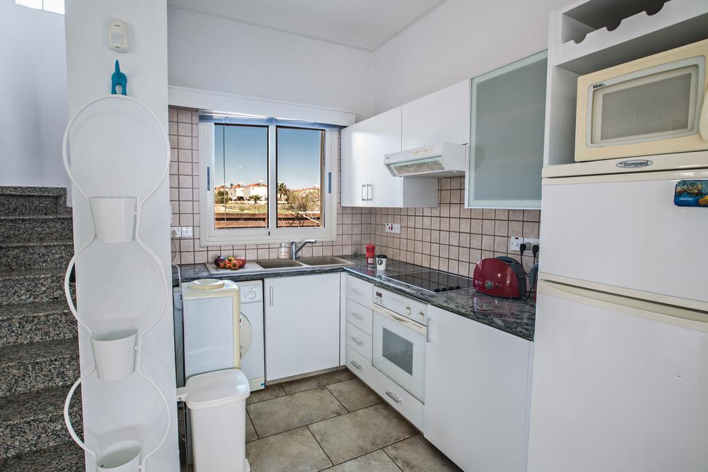 Sunny Coast Villa Ayia Napa Eksteriør billede
